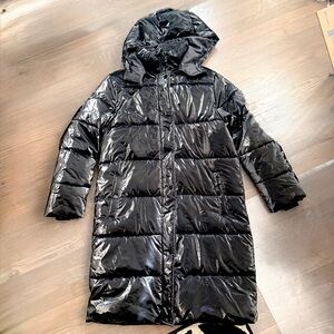 NWT Forever 21 long black shine puffer Jacket small.